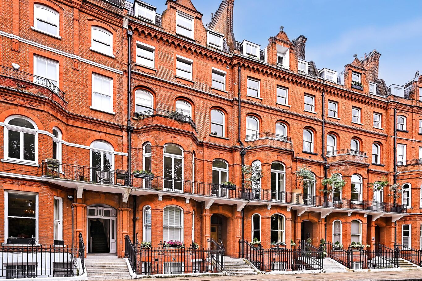 Image of Lennox Gardens, London SW1X