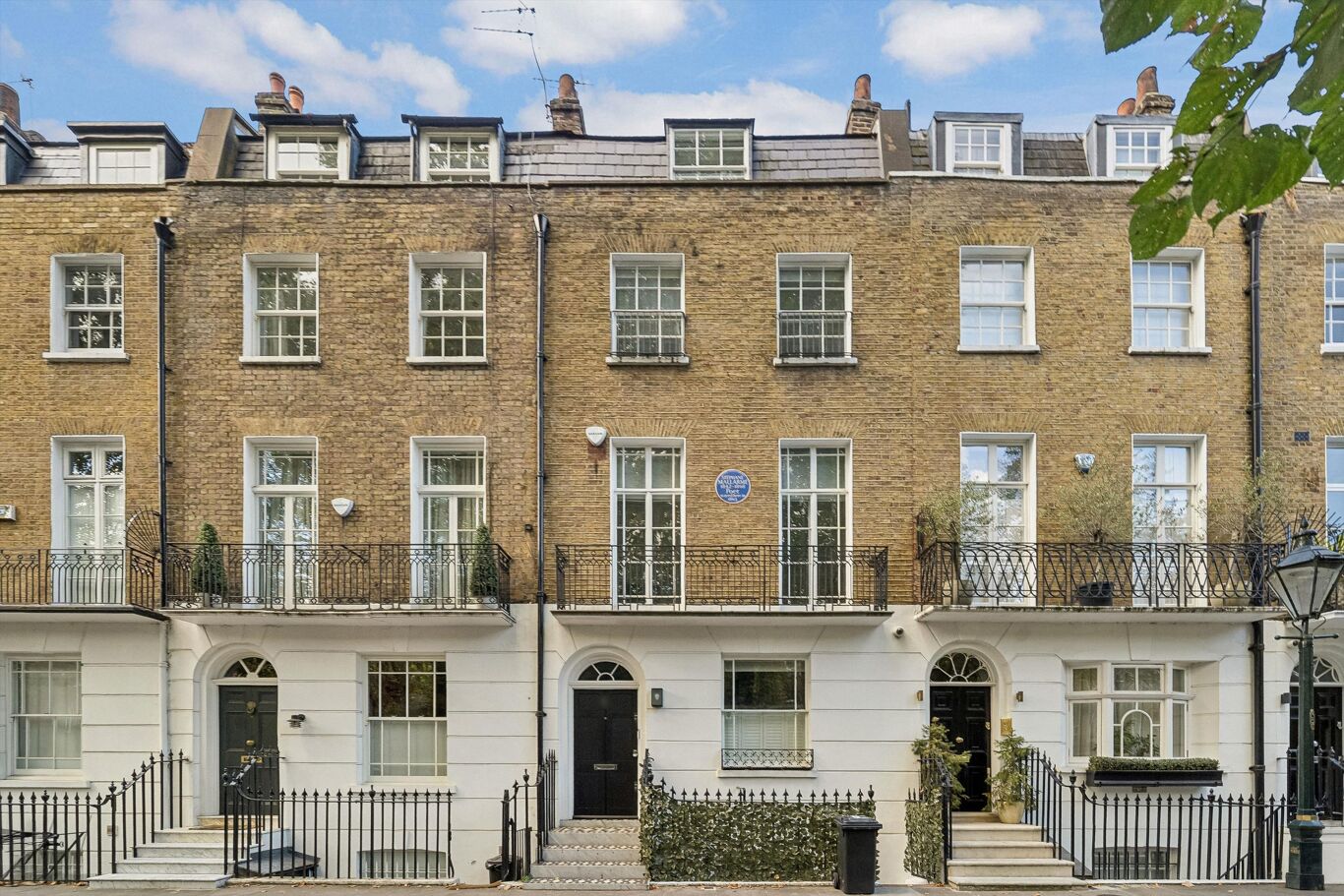 Image of Brompton Square, Knightsbridge, London SW3