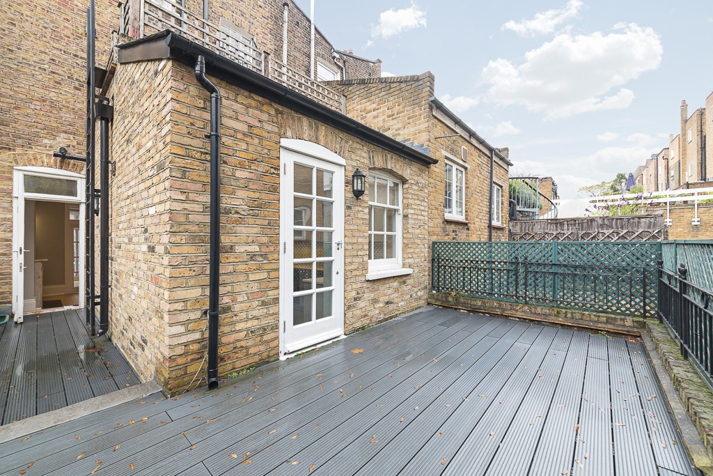 House To Rent In Beauchamp Place, Chelsea, London, SW3 - KNQ339813 ...