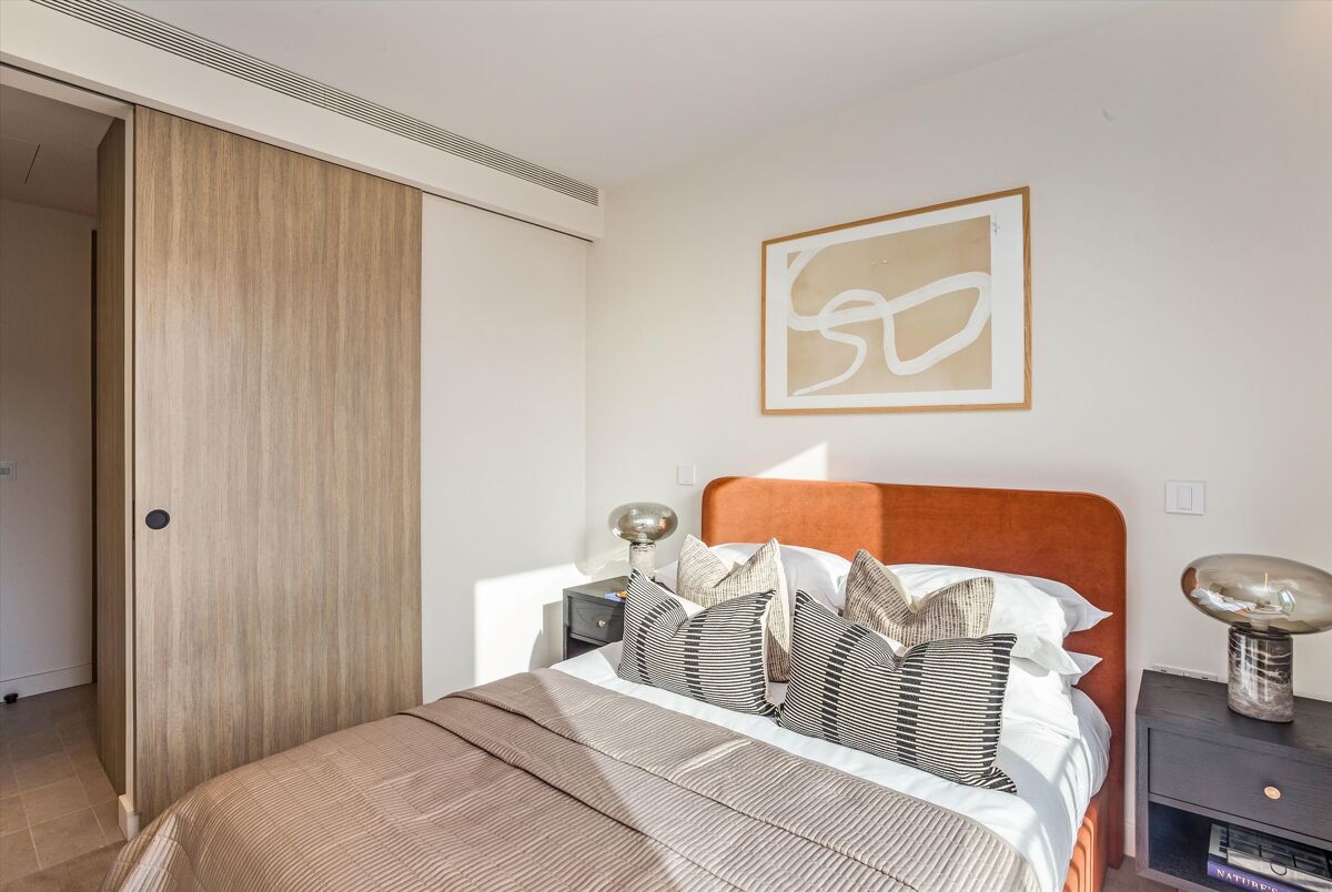flat for sale in Capella, Kings Cross, London, N1C 4AB krd012253216