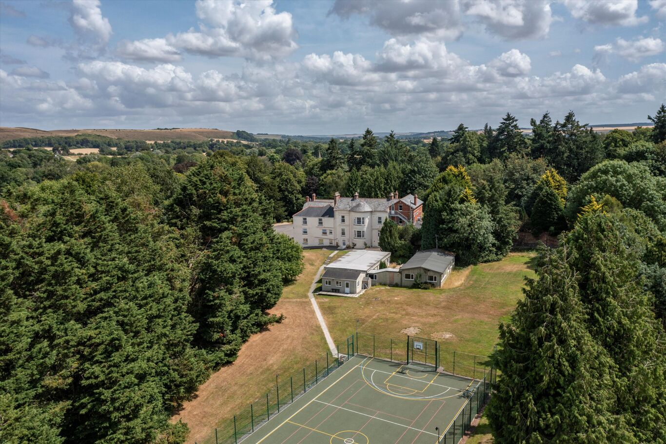 Image of Barrow House, Bishopstrow Road, Bishopstrow, Warminster, Wiltshire BA12