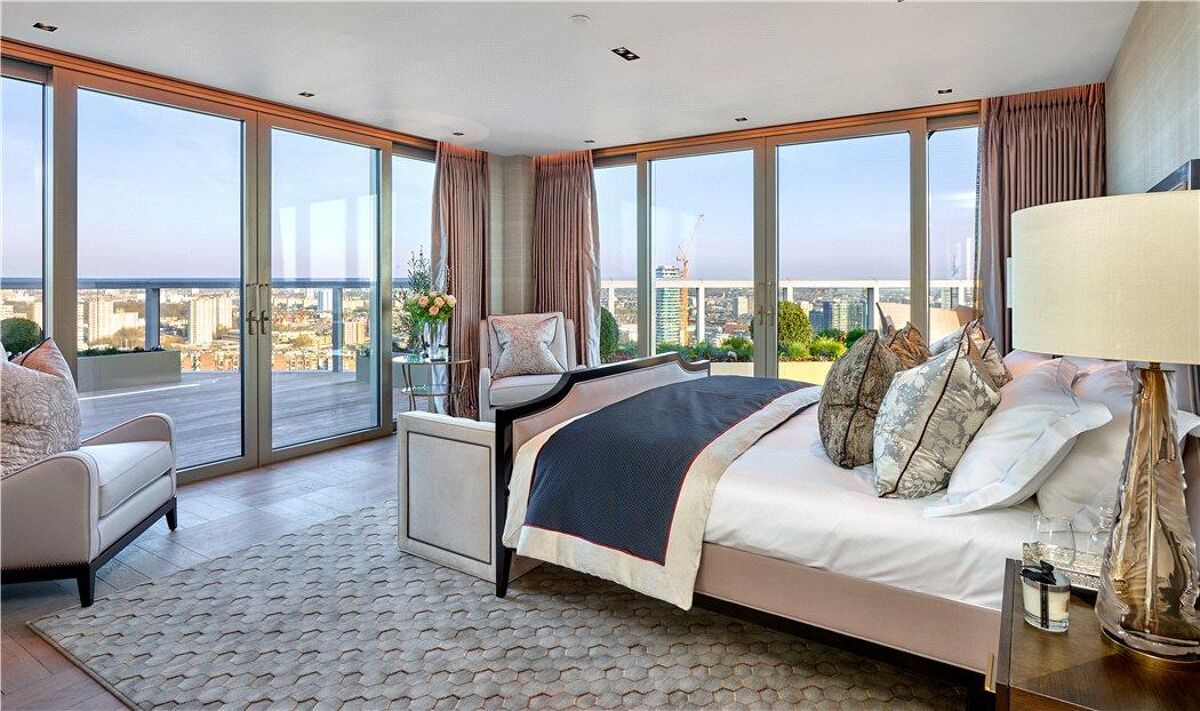 flat for sale in The Penthouse, The Tower, Chelsea Creek, London, SW6
