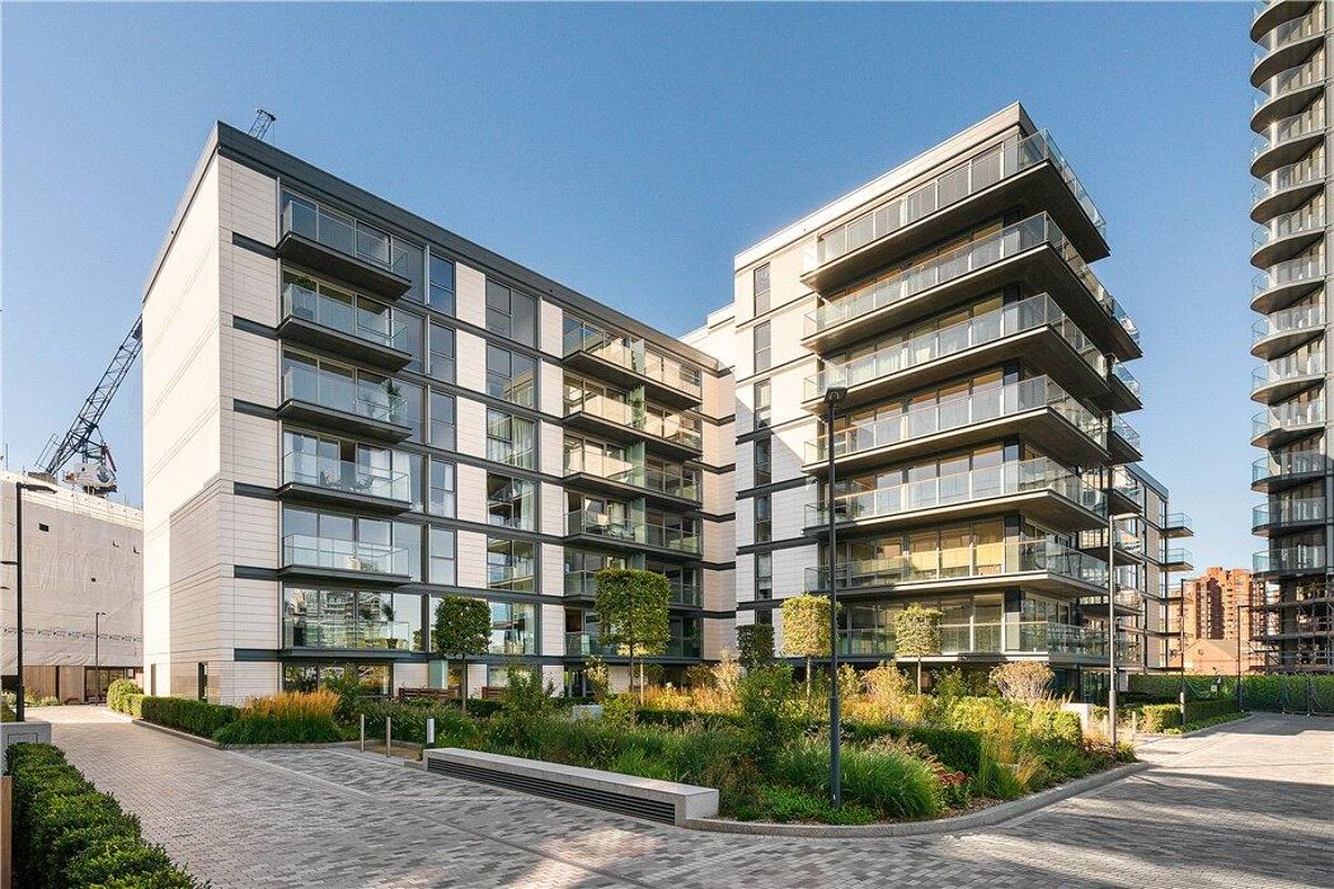 flat for sale in Chelsea Waterfront, 90 Lots Road, Chelsea, London