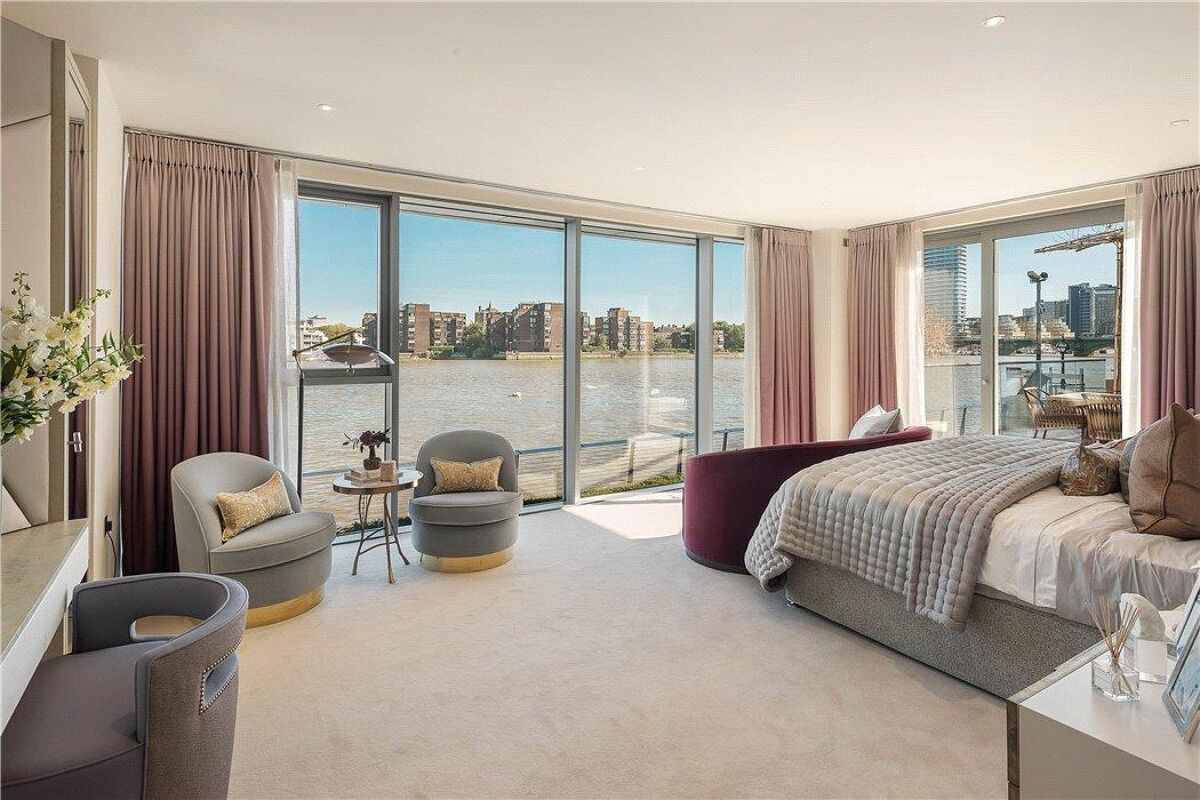 flat for sale in Chelsea Waterfront, 90 Lots Road, Chelsea, London