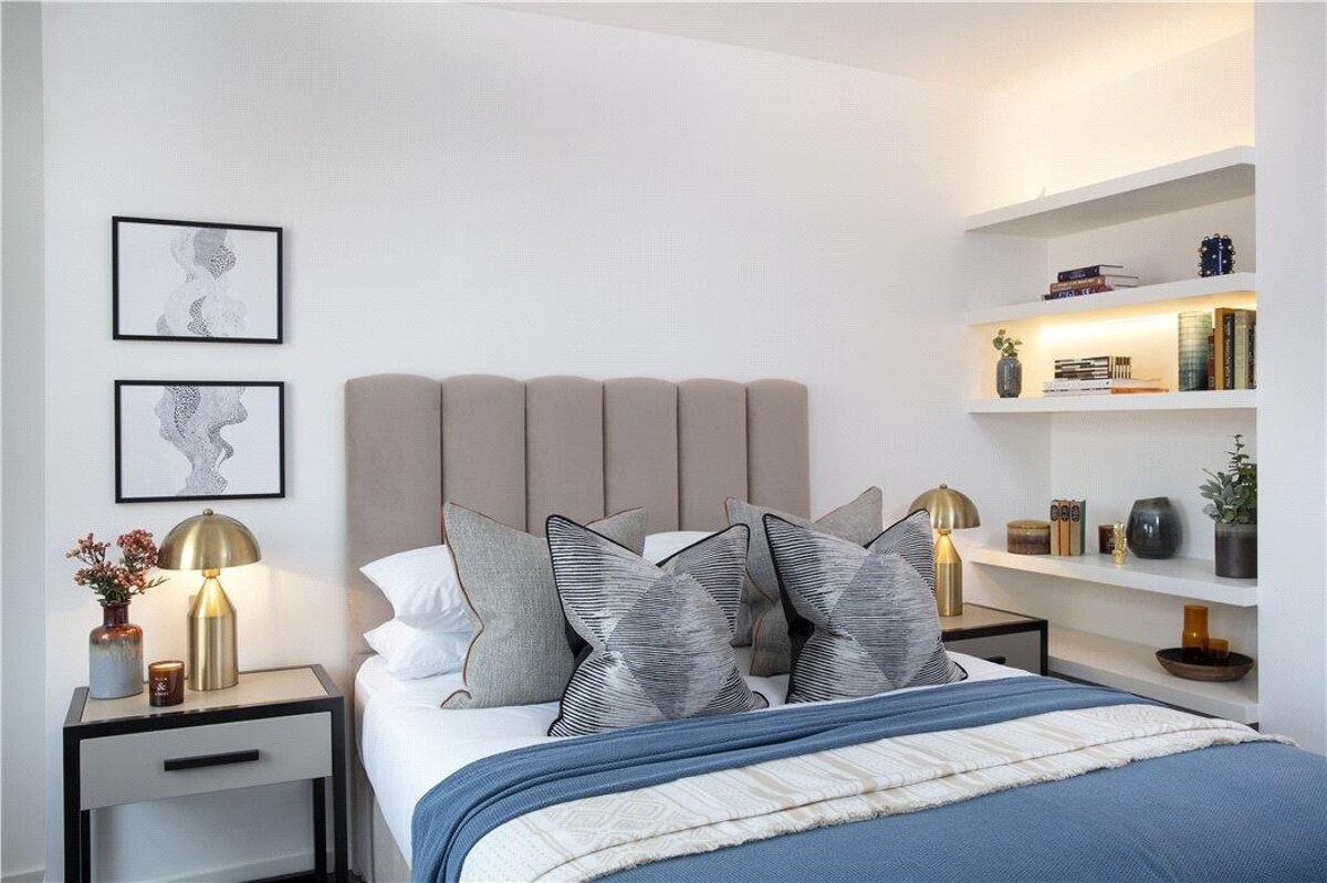flat for sale in 38 Langham Street, Great Portland Street, Fitzrovia