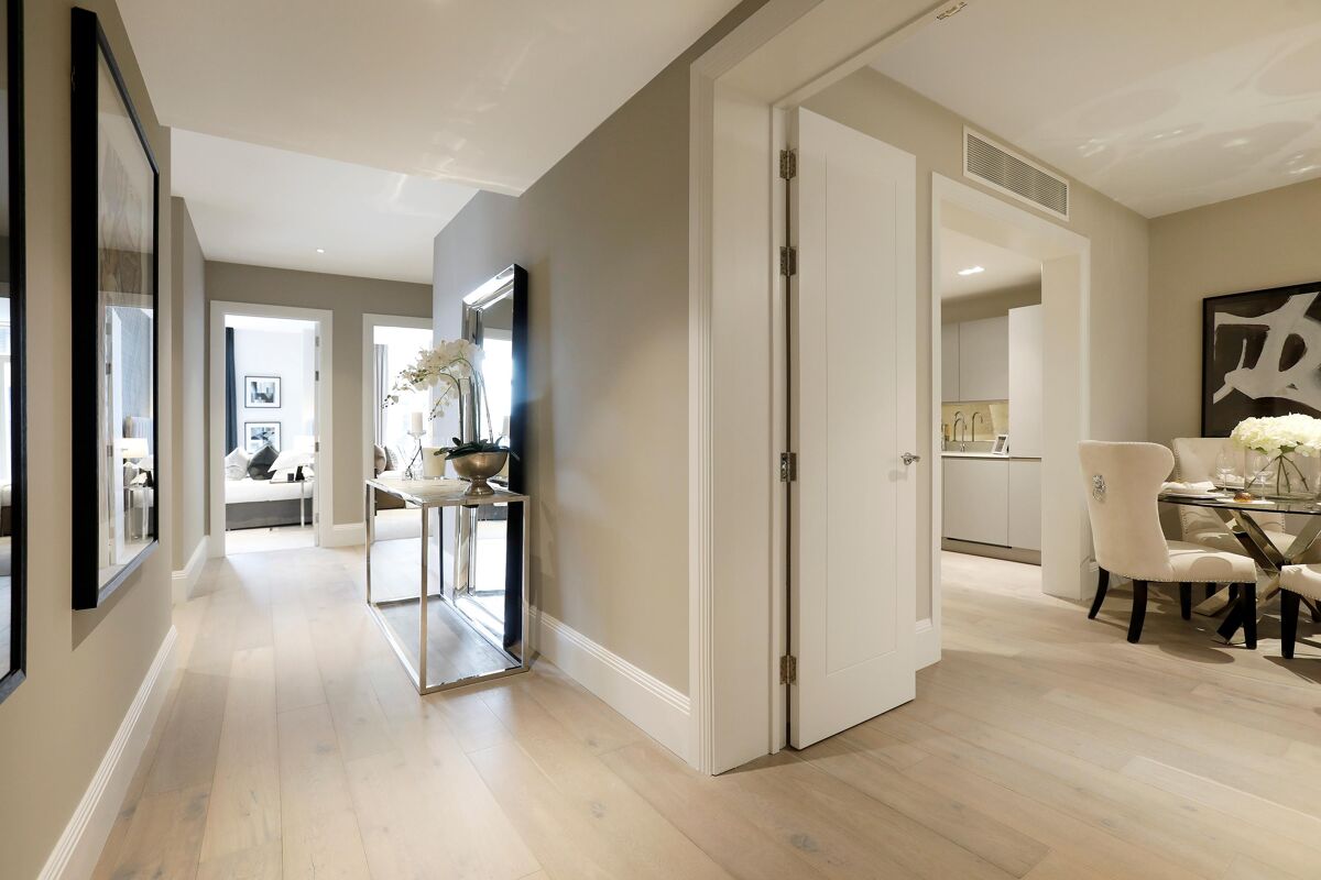 flat for sale in Apartment 11, Four 5 Two, Finchley Road, London, NW11