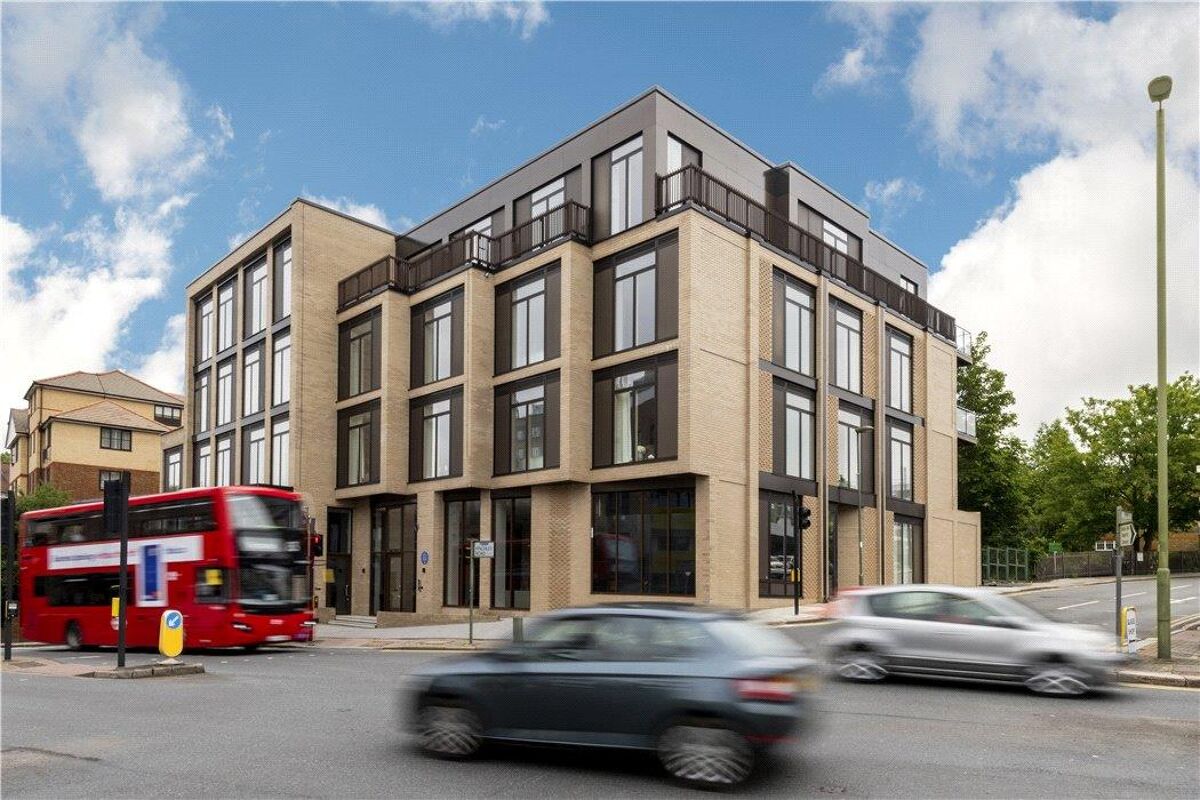 flat for sale in Four 5 Two, Finchley Road, London, NW11 KRD180406