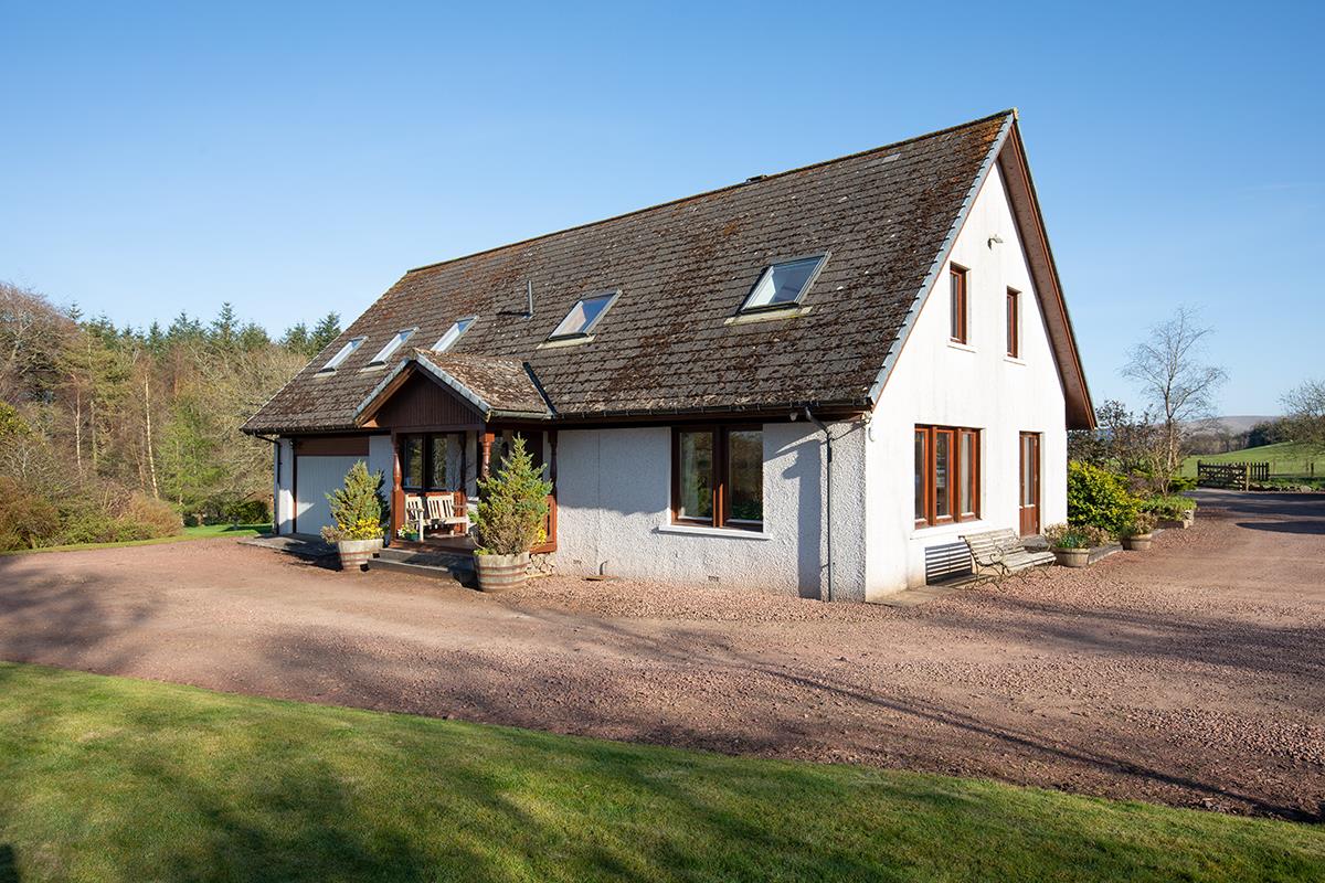 house for sale in Dolphinton, West Linton, South Lanarkshire, EH46