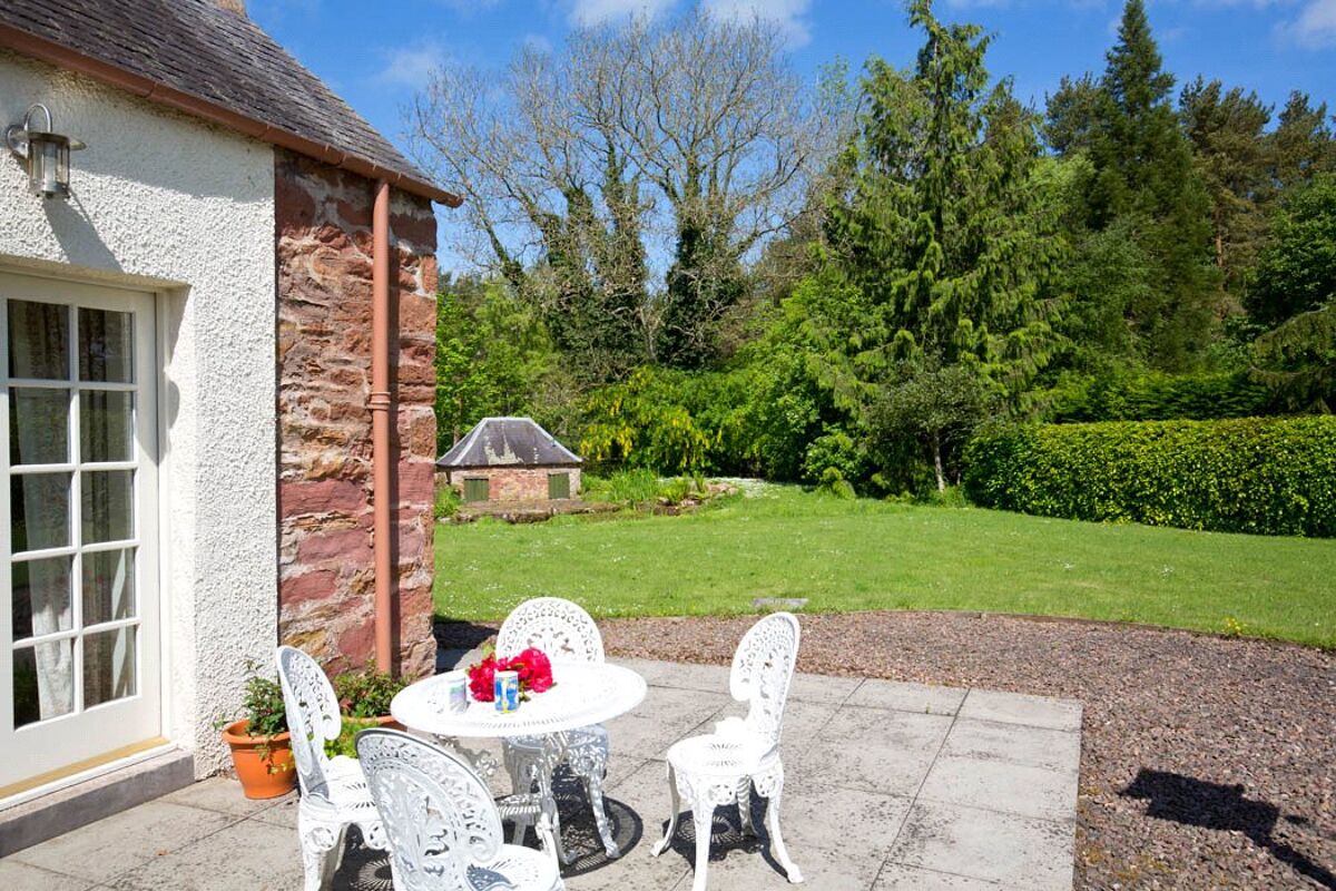 house for sale in Ancrum, Jedburgh, Scottish Borders, TD8 LAU150079