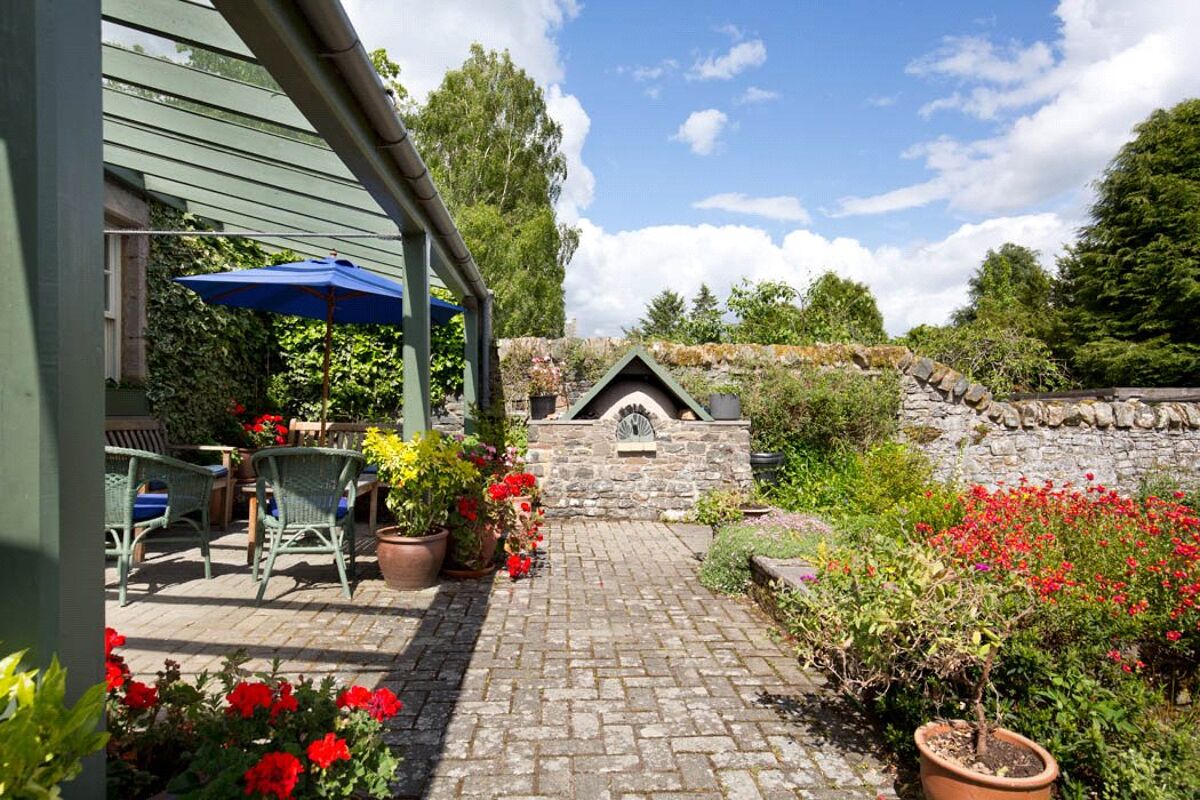 house for sale in Innerleithen, Scottish Borders, EH44 LAU160063