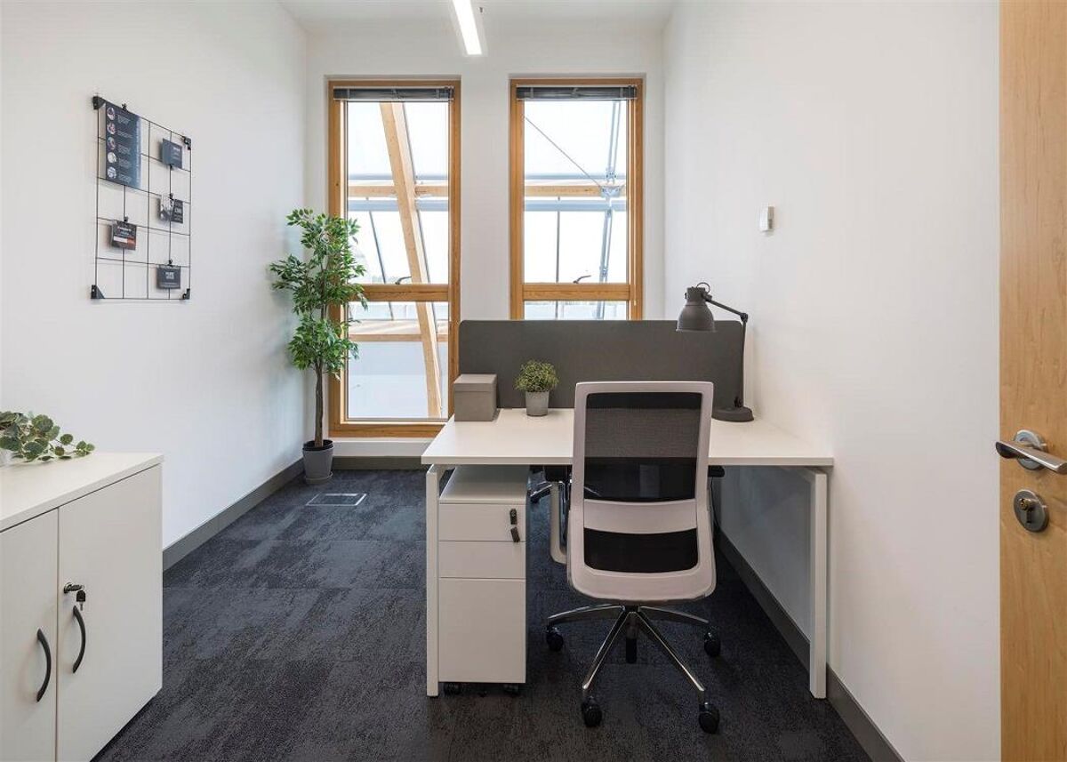 131 - 2,254 sqft serviced offices / managed workspace for rent in 4100 Thorpe Park, Park Approach, Leeds, LS15 8GB