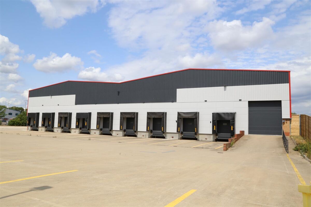 To Let - Shawcross 55, Refurbished, Flexible High Quality Modern Warehouse / Manufacturing Unit at Shaw Cross Business Park, Dewsbury, West Yorkshire, WF12 7RD