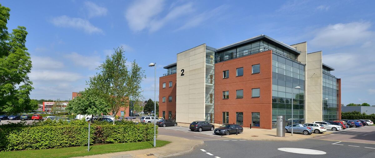 To Let - Quality offices with superb connectivity.