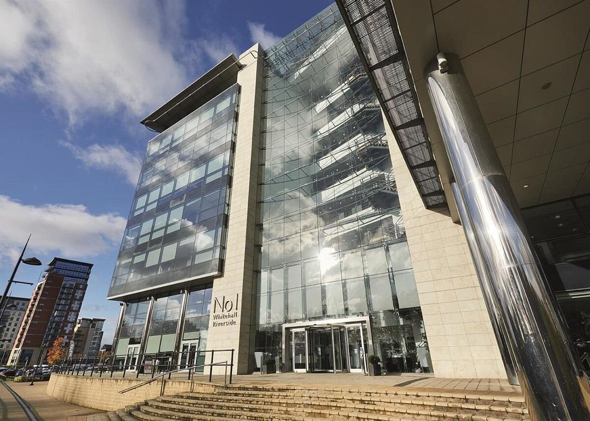 Whitehall Riverside R Net Office to rent in No. 1 Whitehall Riverside, Whitehall Riverside, Leeds ...