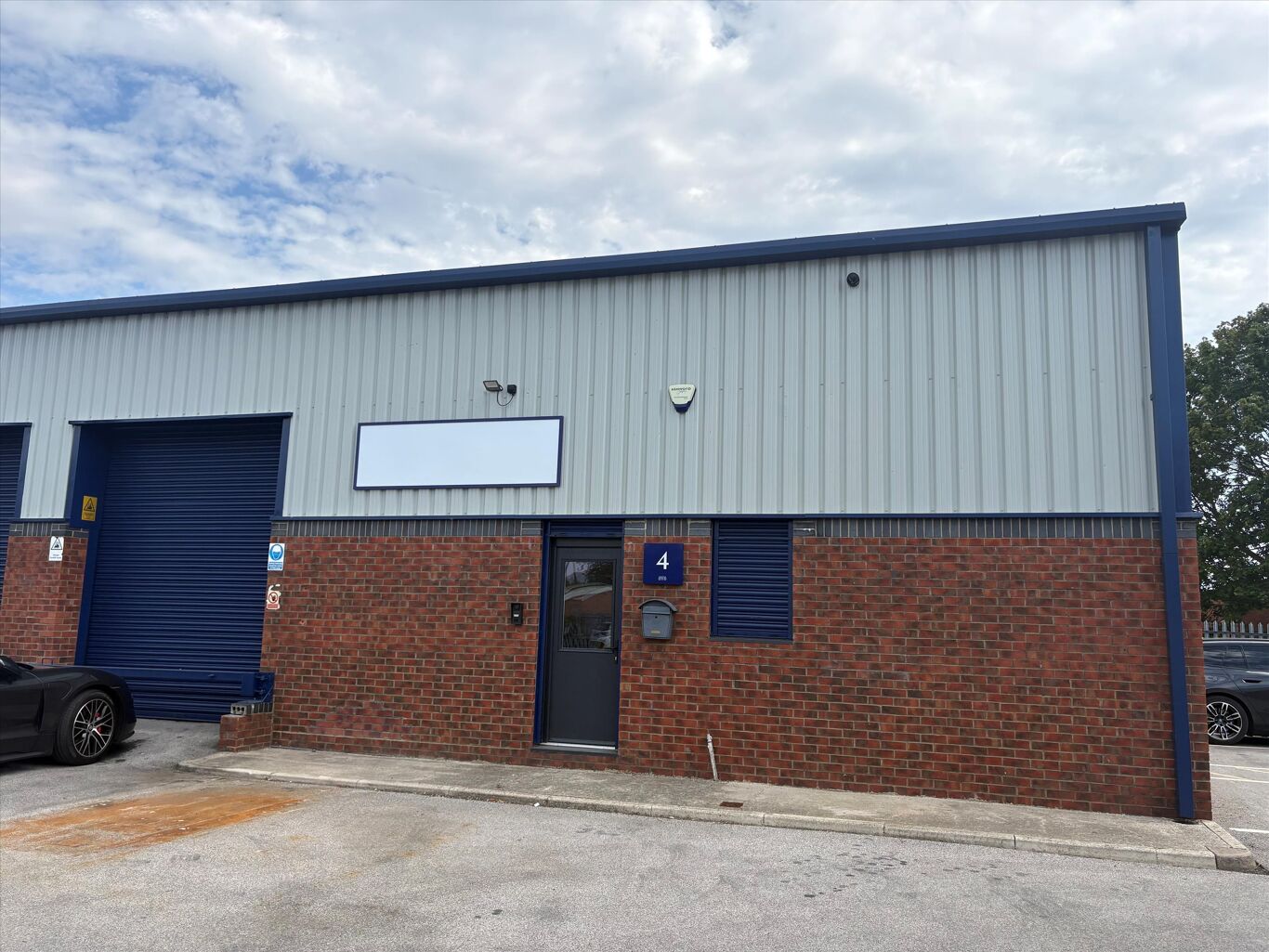 Image of Unit 4, Wortley Business Park, Leeds LS12