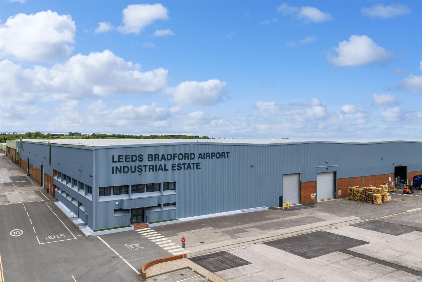Image of Unit 9, Leeds Bradford Airport Industrial Estate, Yeadon, LS19 7WP