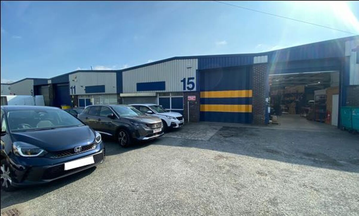 To Let - Modern Industrial Unit - 2,950 sq ft - Available Summer 2026