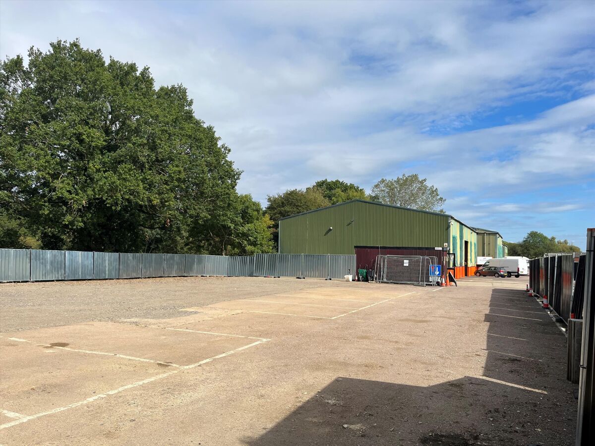 OPEN STORAGE SPACE FOR RENT IN HAYLOADERS WORKS, WOTTON ROAD, BRILL
