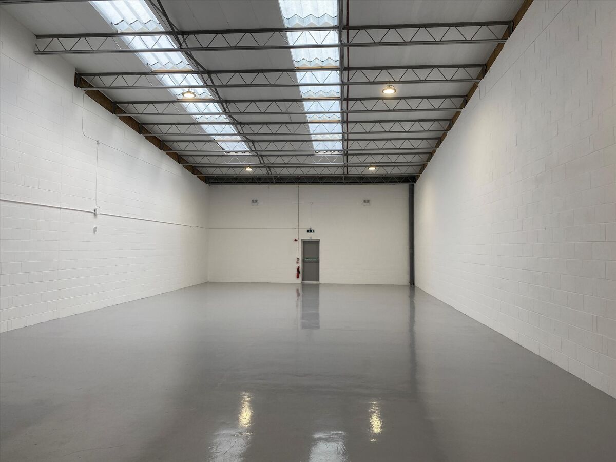 Industrial Estate to rent in 271 Merton Road Industrial Estate, Wandsworth, Greater London, SW18
