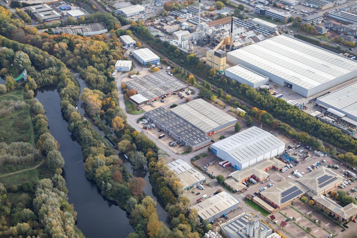 Industrial/Distribution to rent in Mead Park, Harlow, CM20 2SE