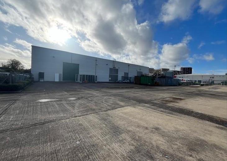 Picture of 24,954 sqft Industrial/Distribution for rent.