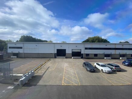 Picture of 19,671 sqft Industrial/Distribution for rent.