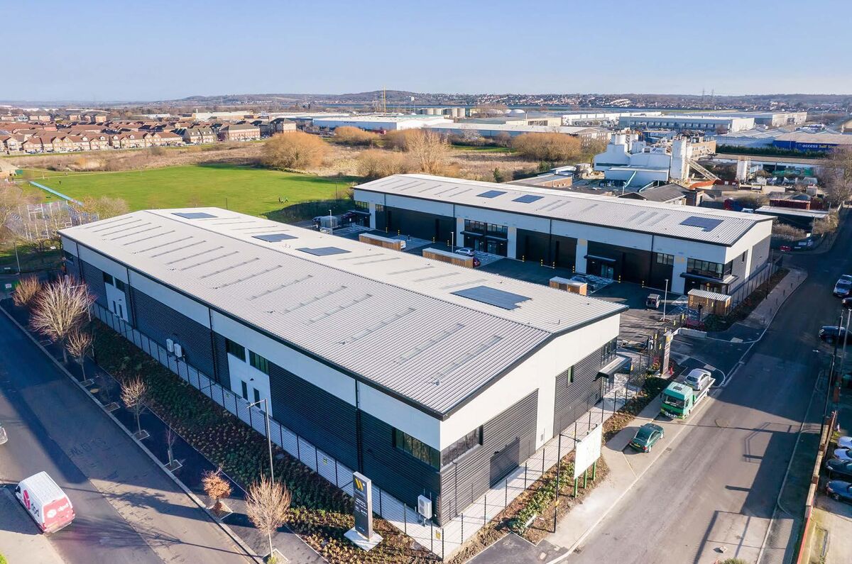 4,101 - 9,416 sq ft Prime Industrial / Warehouse Units To Let