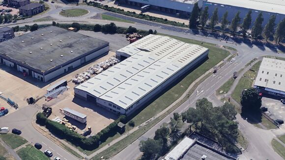 Picture of 42,553 sqft Industrial/Distribution for rent.