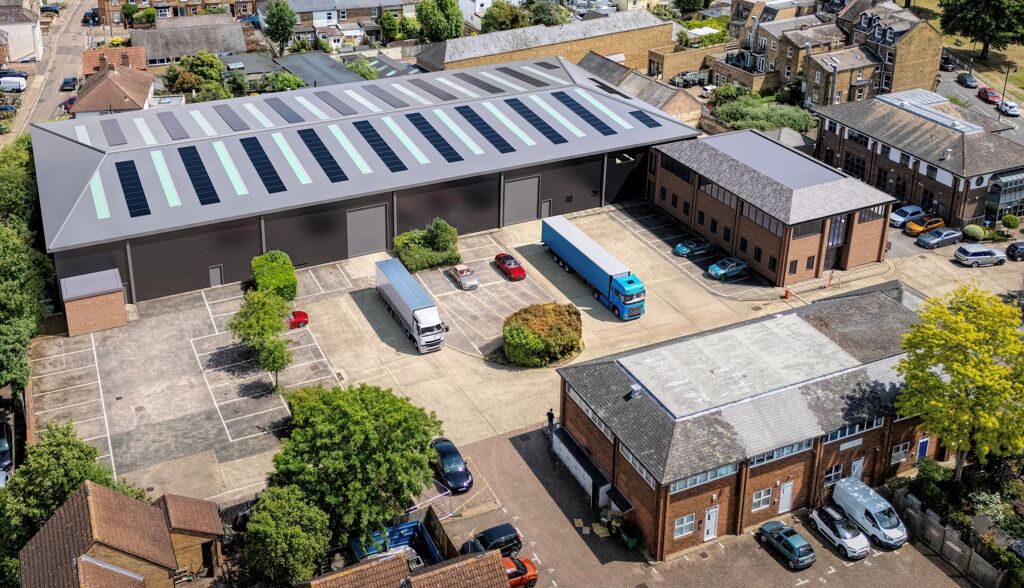 Image of 104 The Green, Twickenham, Middlesex, TW2