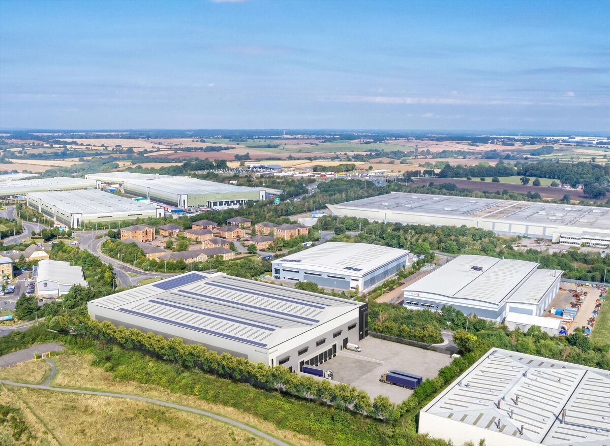 Prime Midlands Logistics / Industrial Facility - On Site and Under construction. Available Q4 2025.