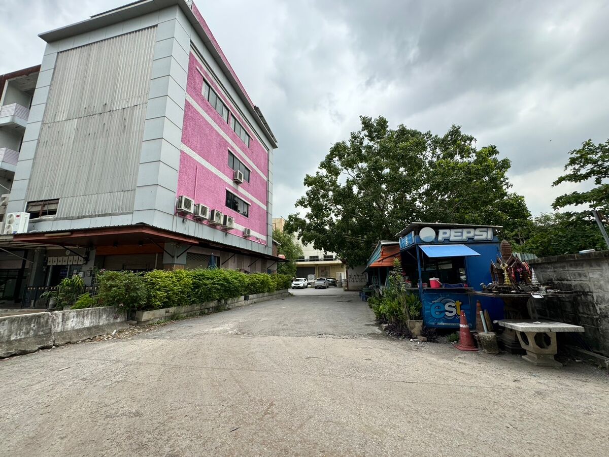 Land for sale in Bangkok LSI0922024 Knight Frank