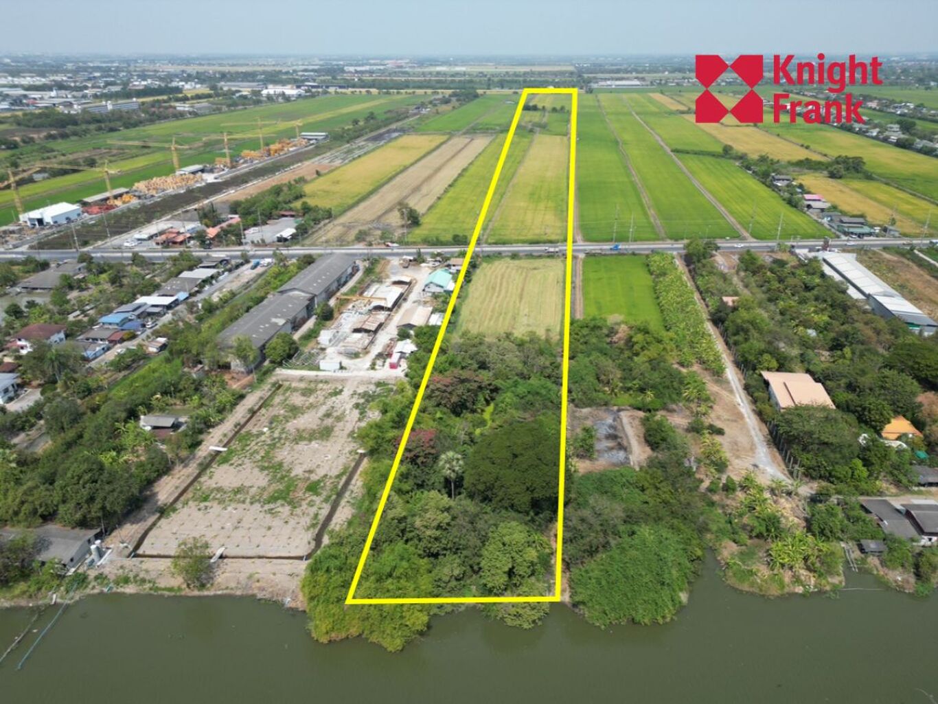 Image of Land for sale, 50 rai, On Lum Luk Ka Road, Pathum Thani Province