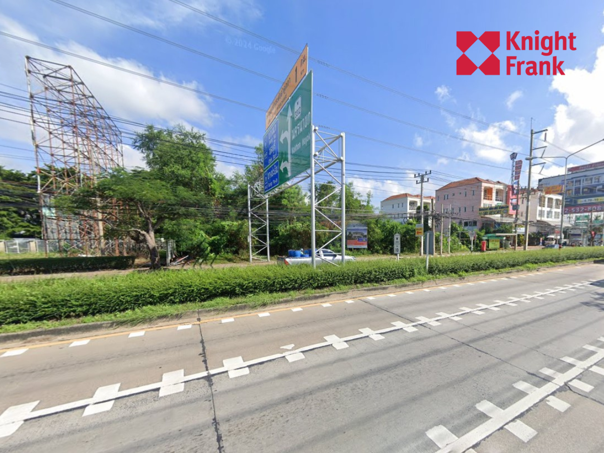Pathum Rd Street Land for sale in Land for sale, 14-1-3.0 rai, On Lum Luk Ka Road ...