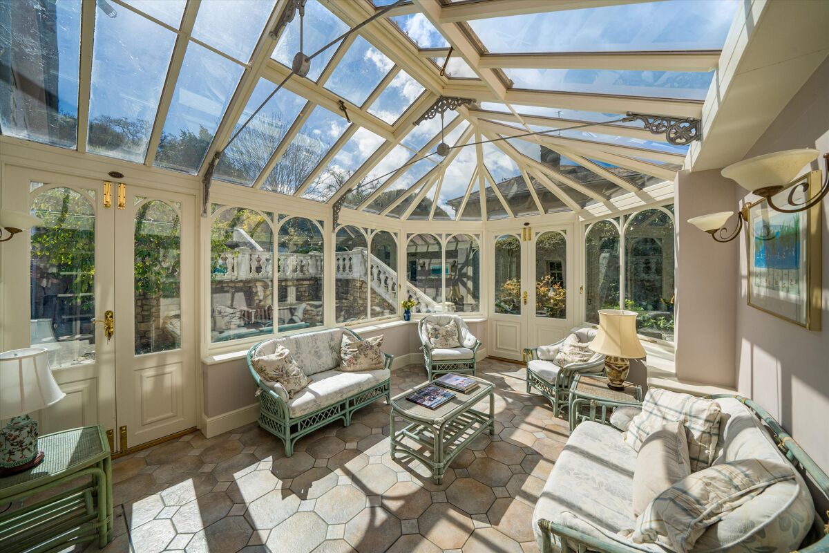 house for sale in Queens Road, Cowes, Isle of Wight, PO31, Lymington