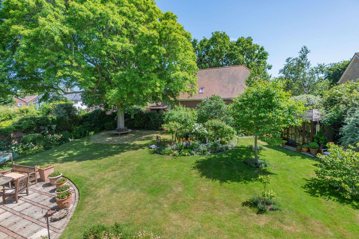 house for sale in Broad Lane, Lymington, Hampshire, SO41 LYM012233838