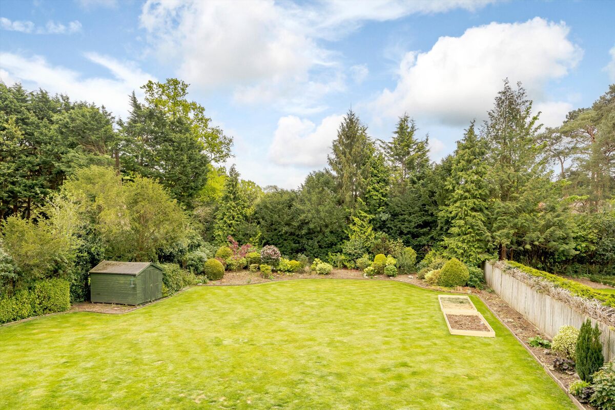 house for sale in Knowle Road, Brockenhurst, Hampshire, SO42, Lymington