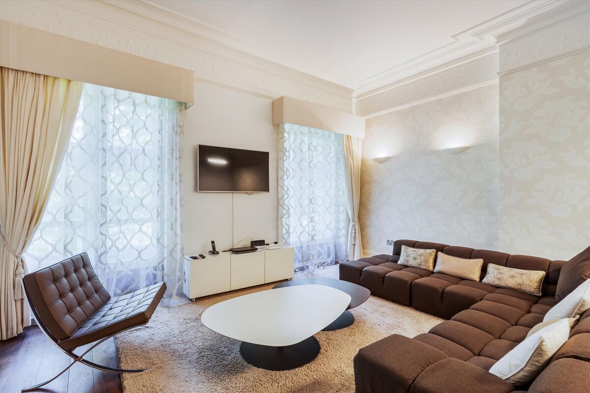 flat to rent in Whitehall Court, London, SW1A MAQ012177832 Knight Frank