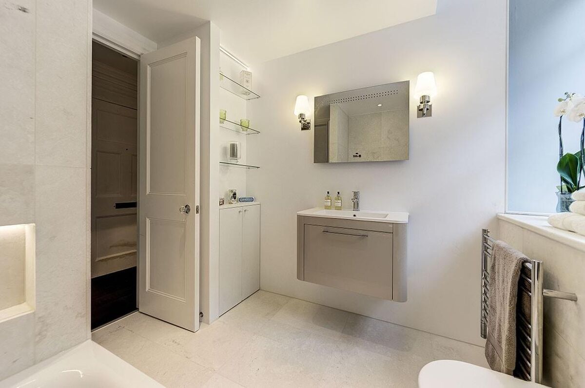 flat to rent in St James's Street, St James's, London, SW1A