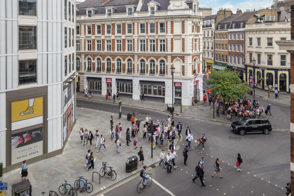 flat to rent in Meridian Place, Upper St Martins Lane, Covent Garden