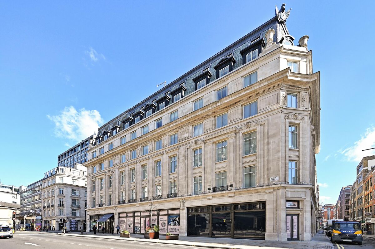 flat to rent in Little Portland Street, London, W1W - MAQ012353653 ...