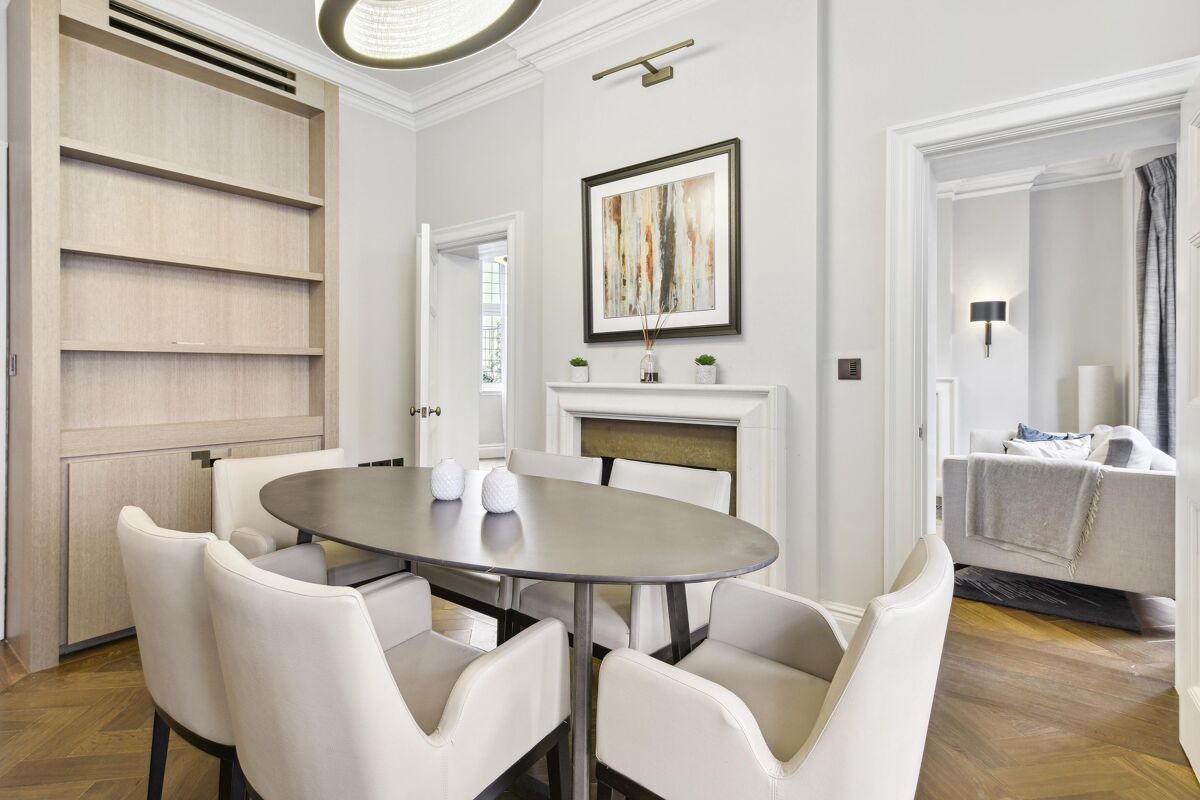 flat to rent in Bury Street, London, SW1Y MAQ012377211 Knight Frank