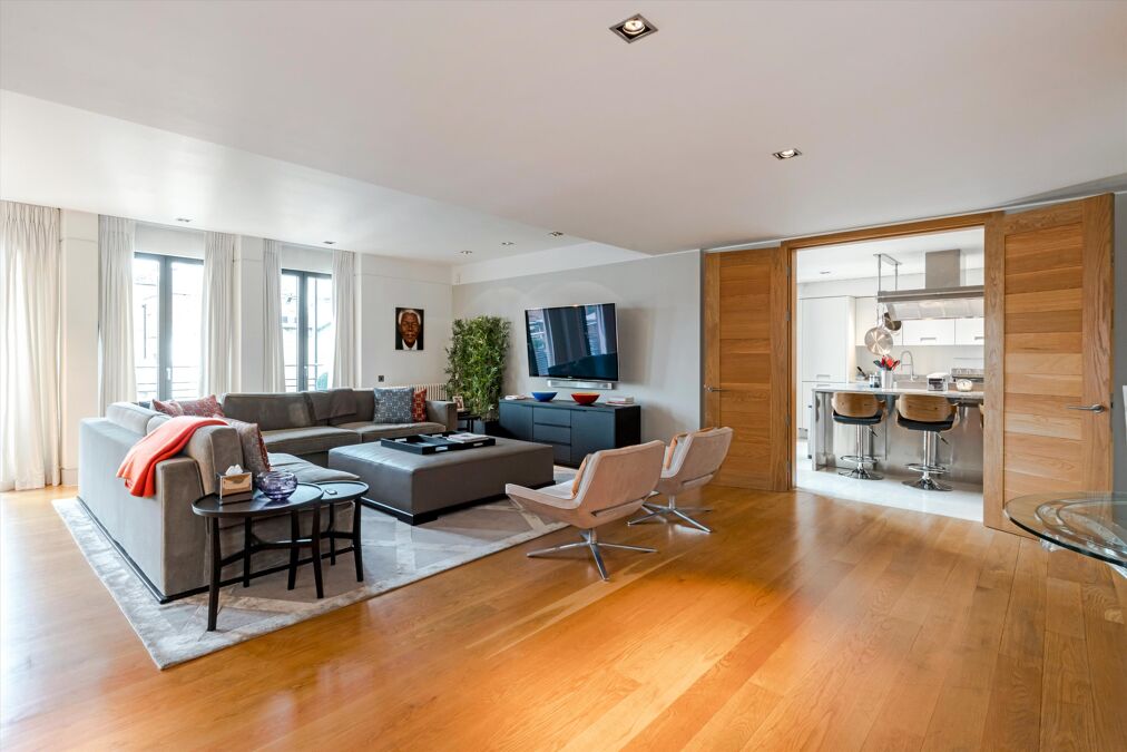 Image of Davies Street, London, W1K