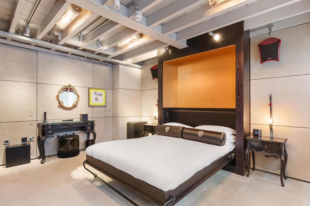 Image of Denmark Street, London, WC2H