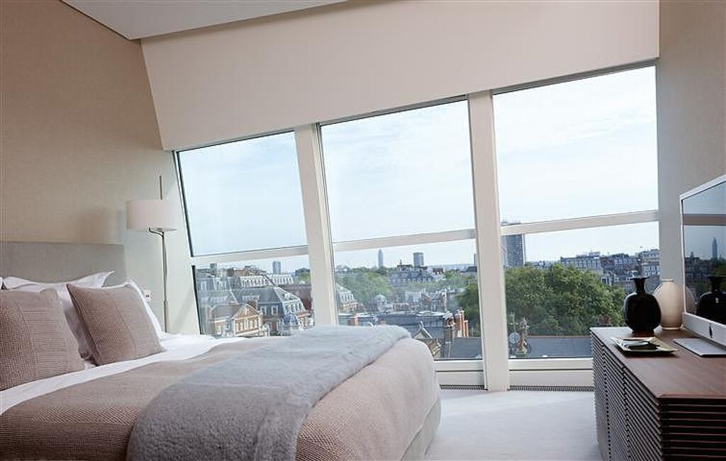 Image of Park House Apartments, North Row, Mayfair, London, W1K