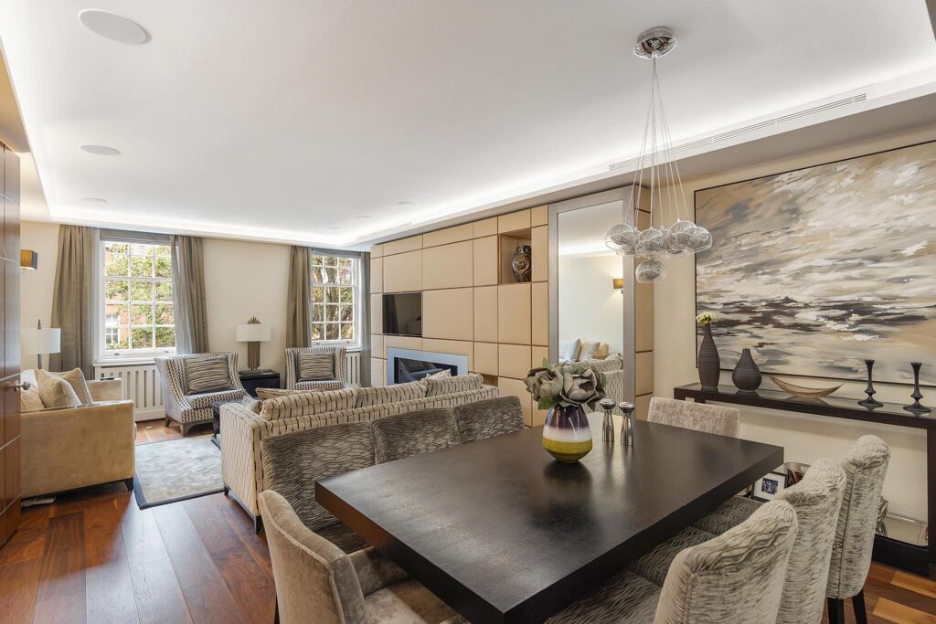 Image of Mount Row, Mayfair, London, W1K