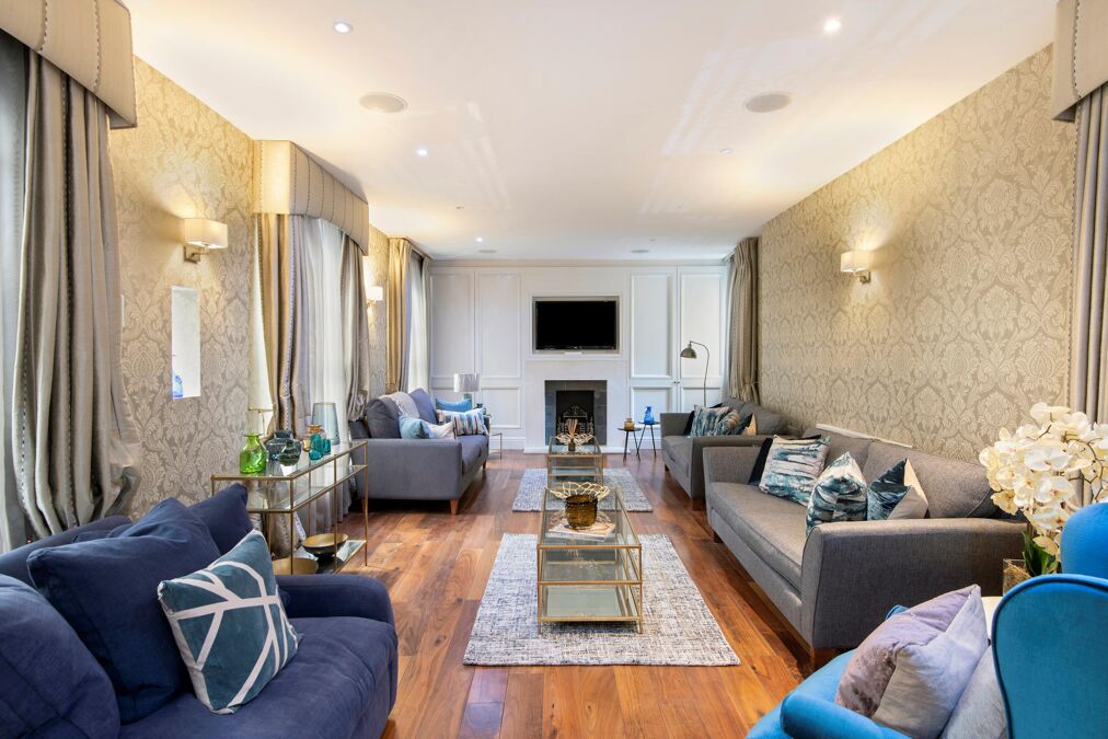 Image of Charles Street, London, W1J
