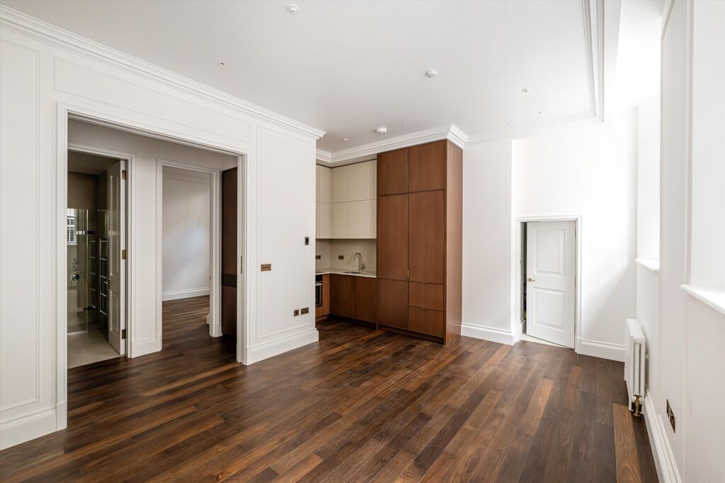 Image of Charles Street, Mayfair, London, W1J