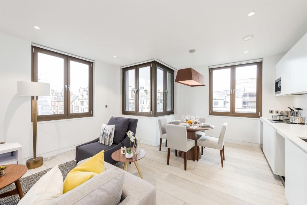 Image of Bennet Street, St James's, London, SW1A