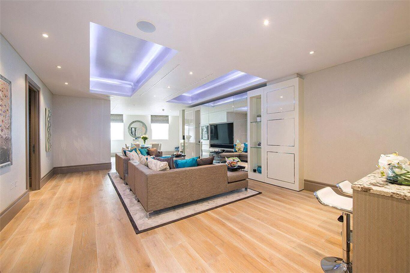 Image of Verge Apartments, 24 Dering Street, Mayfair, London W1S