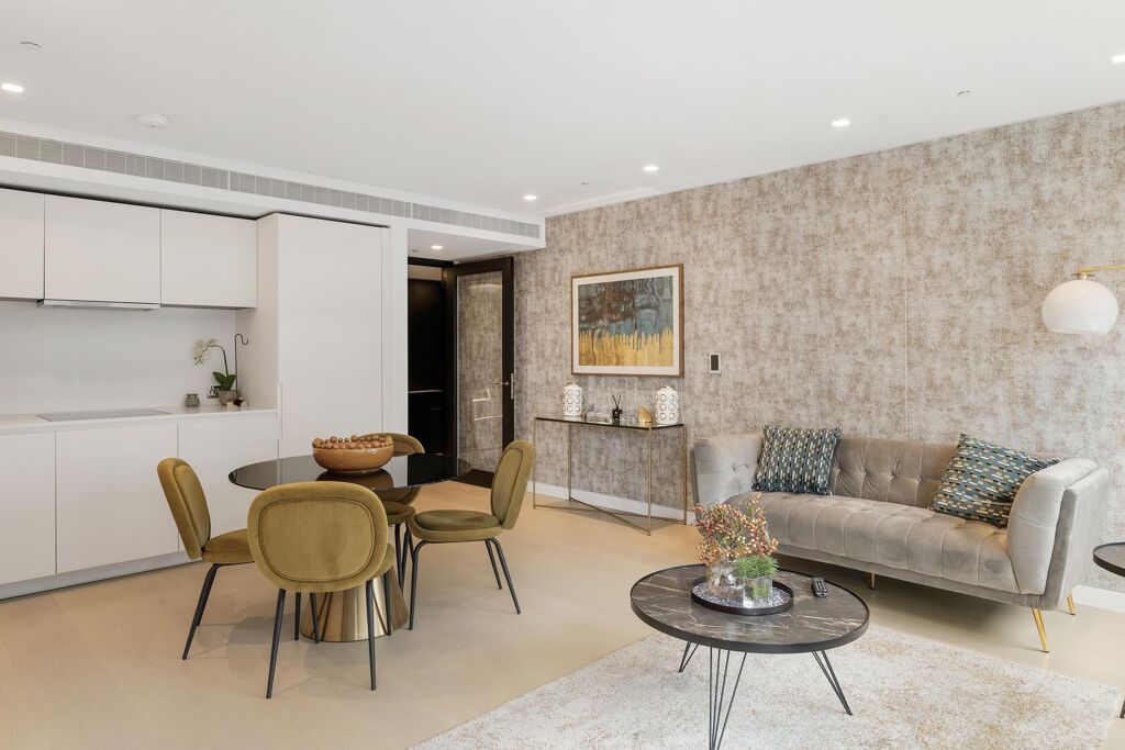 Image of New Oxford Street, London WC1A